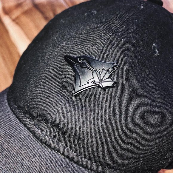 monochrome Blue Jays baseball hat black cap🐦 - Picture 2 of 4